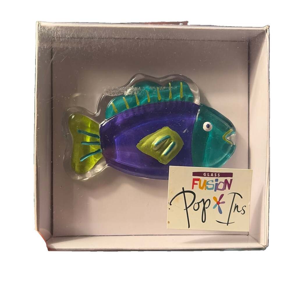 Glass Fushion Pop Ins Fish 3.5”X2.5” , Lori Siebert For Silversti